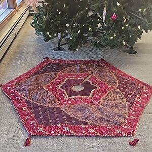 Festive Red and Brown Holiday Tree Skirt
